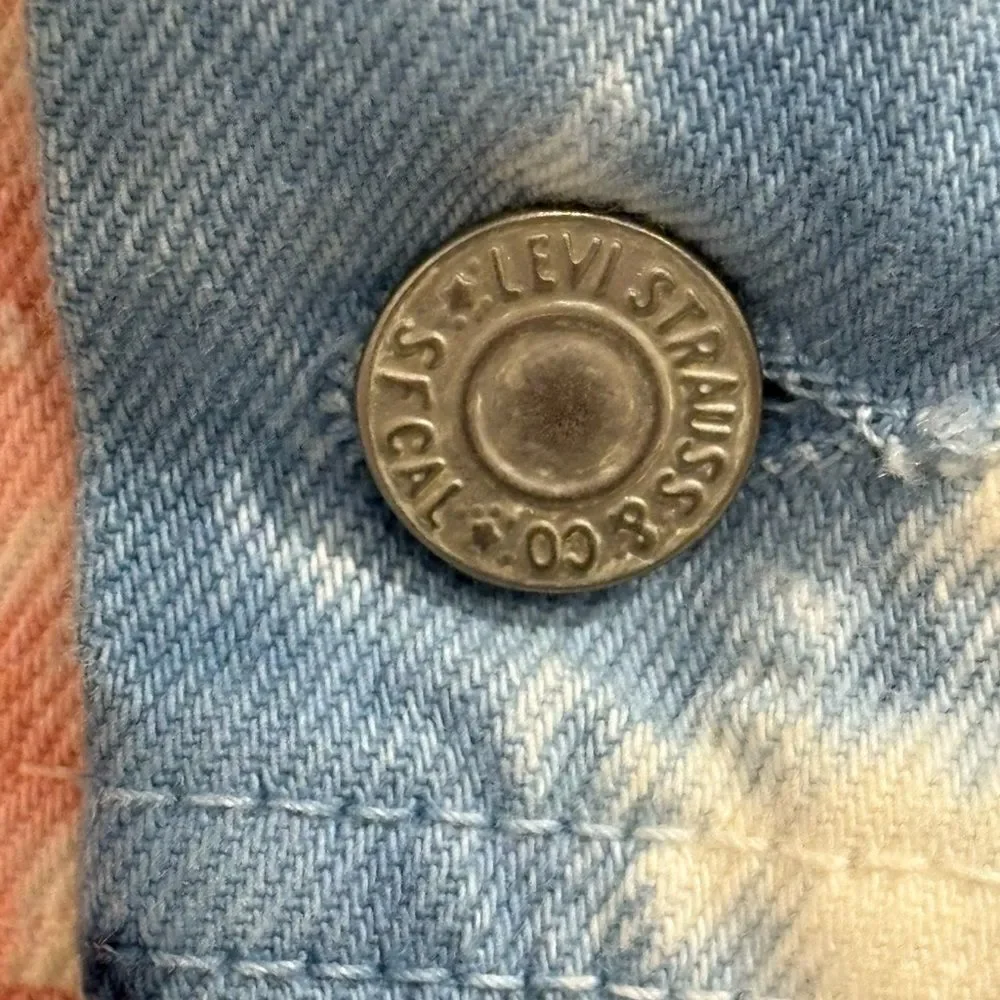 Levis bold levi
